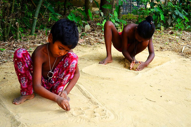 শৈশবে দুরন্তপনা