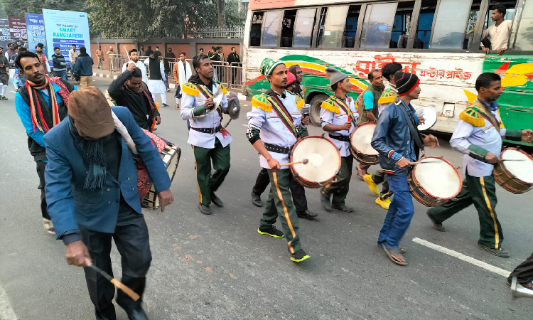 শুক্রবার রাজধানীতে ছাত্রলীগের শোভাযাত্রার একাংশ