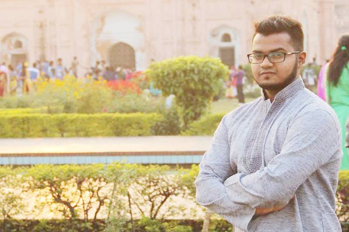 অ্যাফিলিয়েট মার্কেটার পলাশের টার্গেট প্রতি মাসে ২০ হাজার ডলার