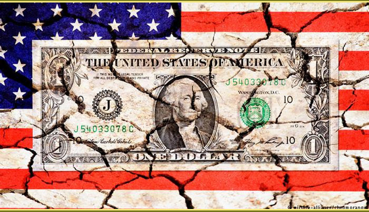 মার্কিন ডলার কি বিশ্ব অর্থনীতির নেতৃত্ব হারাচ্ছে?