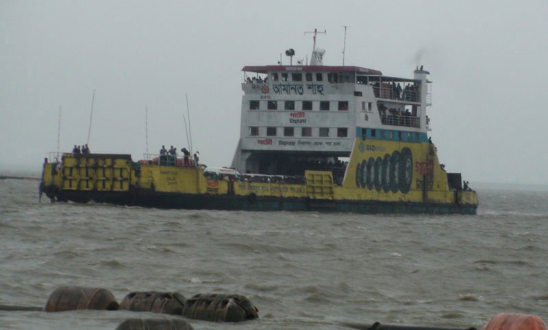 কাঁঠালবাড়ি-শিমুলিয়া নৌরুটে ফেরি চলাচল স্বাভাবিক