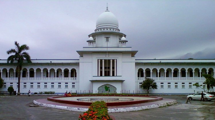 তত্ত্বাবধায়ক সরকার গঠনের নির্দেশনা চেয়ে রিট