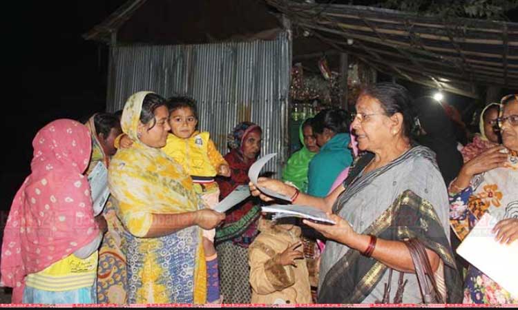 উন্নয়নের চিত্র তুলে ধরতে মহিলা লীগের উঠান বৈঠক