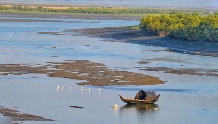 সৌন্দর্যে ঘেরা শাহপরীর দ্বীপ