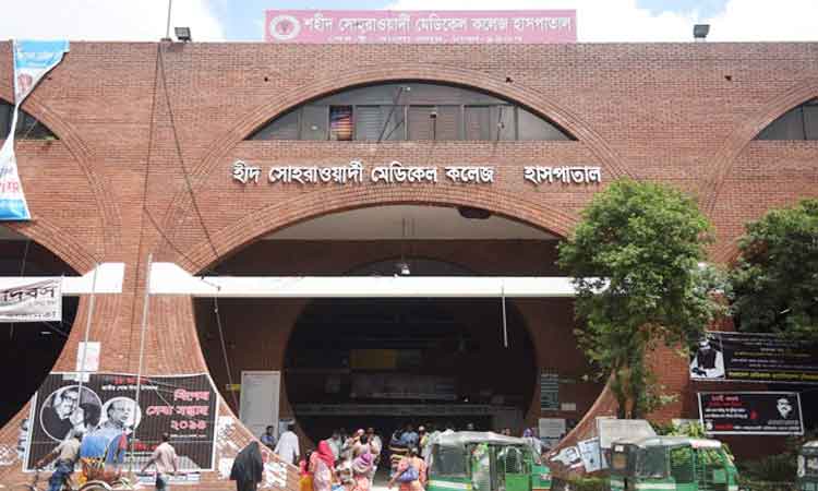 হাসপাতালে টাকার বিনিময়ে মিলছে সিট