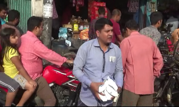 দিনাজপুরে লবণ নিয়ে লংকাকাণ্ড!