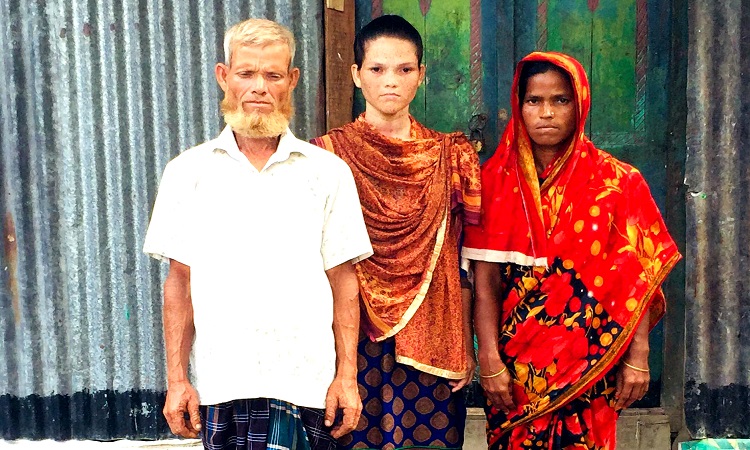 প্রতিবন্ধী বাবার প্রতিবন্ধী মেয়ে জাহানারা পেলেন জিপিএ-৫