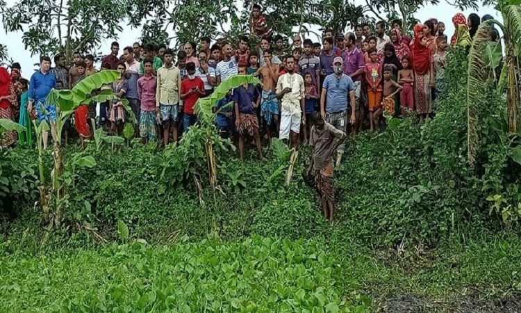 নিখোঁজের ৮ দিন পর গৃহবধূর গলিত মরদেহ উদ্ধার