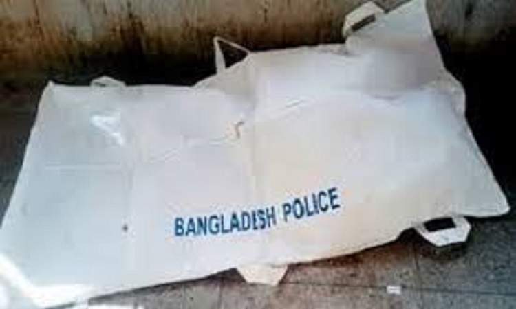 মোহাম্মদপুরে ফ্ল্যাট থেকে তরুণীর গলিত লাশ উদ্ধার