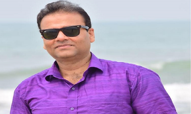 তৃতীয় লিঙ্গের কাছে শিক্ষনীয়