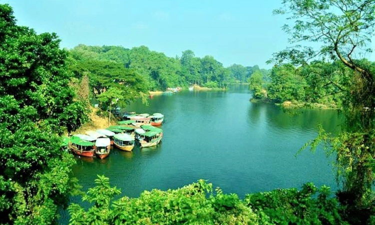 ঘুরে আসুন কাপ্তাই লেক