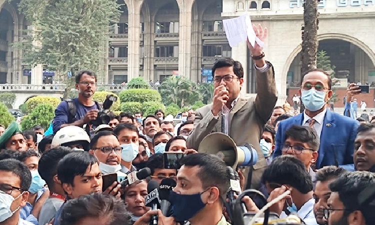 নাঈমের খুনির ফাঁসি চাইলেন মেয়র তাপস