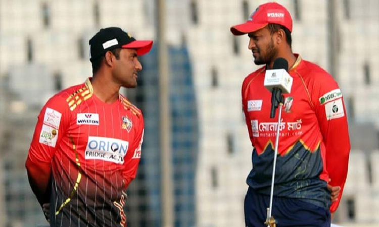 বিপিএল ফাইনালে বিকেলে মুখোমুখি কুমিল্লা-বরিশাল