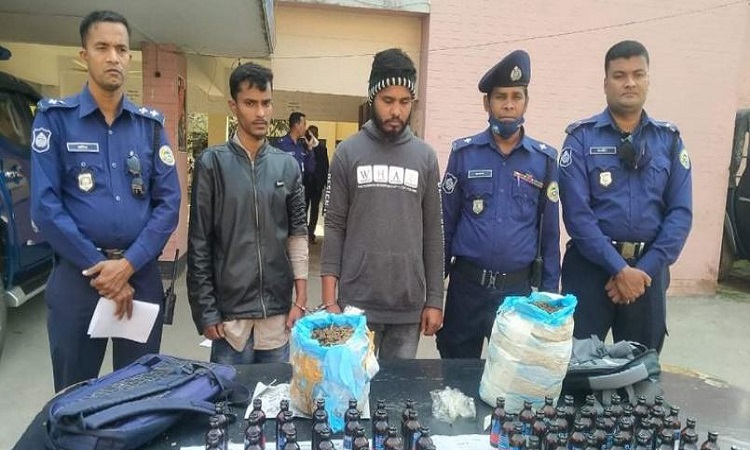ভোলায় গাঁজা ও ফেনসিডিলসহ আটক ২