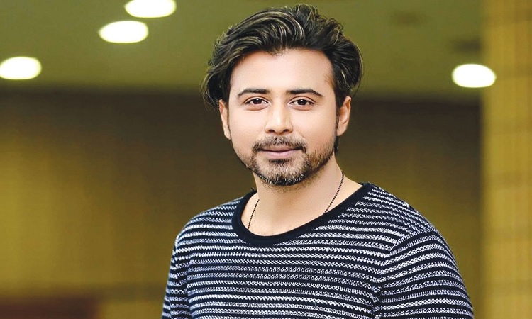'সো-কল্ড হিরো' বলতে কাকে বুঝিয়েছেন জানালেন নিশো