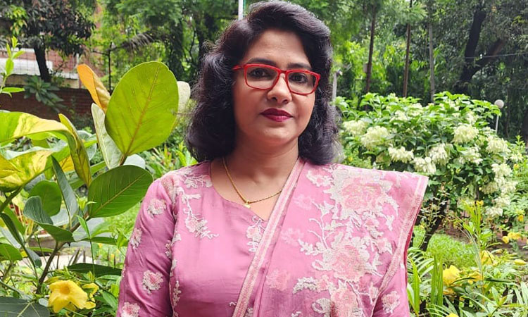 জীবন কিভাবে যাপন করবেন তা আপনার চয়েস!