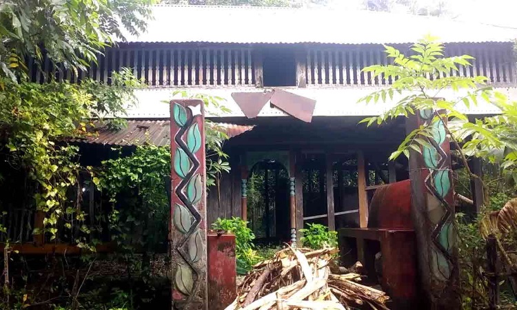 ‘ভূত আতঙ্কে’ হাঁড়িটানা গ্রামবাসী