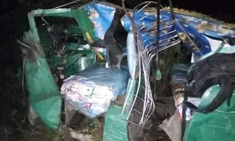 হবিগঞ্জে সিএনজি ও পিকআপ সংঘর্ষে নিহত ৩