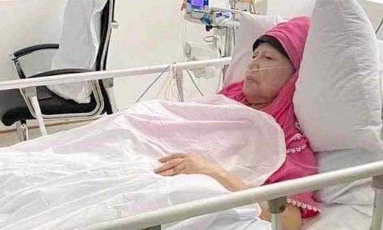 সিসিইউ থেকে কেবিনে খালেদা জিয়া