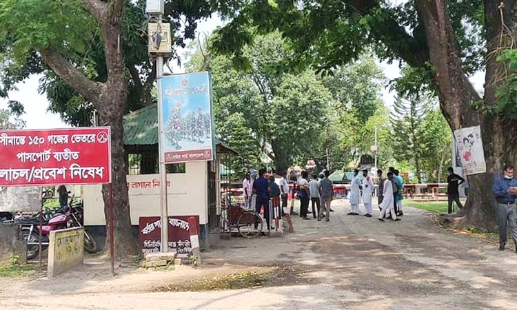 হিলি স্থলবন্দরে আমদানি-রফতানি কার্যক্রম বন্ধ