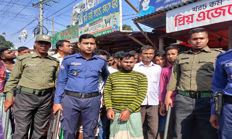 কুড়িগ্রামে পচা মাংস বিক্রির দায়ে জেল, দোকান সিলগালা