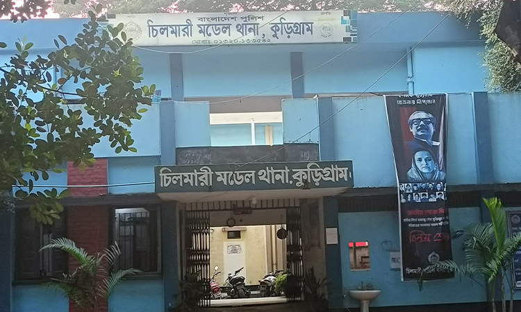 মাইক্রোবাসে তুলে শিশু ধর্ষণ চেষ্টা, চালককে গণপিটুনি