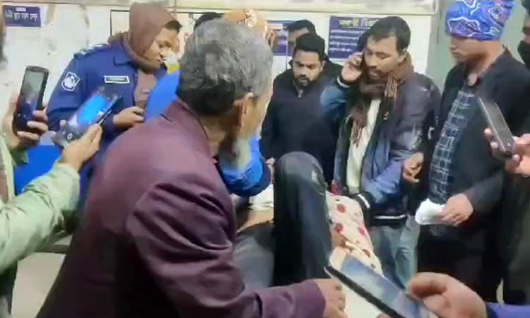 মুন্সিগঞ্জে নৌকার ক্যাম্পে দুর্বৃত্তদের গুলি, সমর্থক নিহত