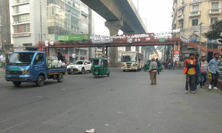 নির্বাচন ঠেকাতে বিএনপির ৪৮ ঘণ্টার হরতাল শুরু