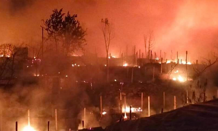 রোহিঙ্গা ক্যাম্পে আবারো অগ্নিকাণ্ড, অর্ধশতাধিক বসতঘর পুড়ে ছাই