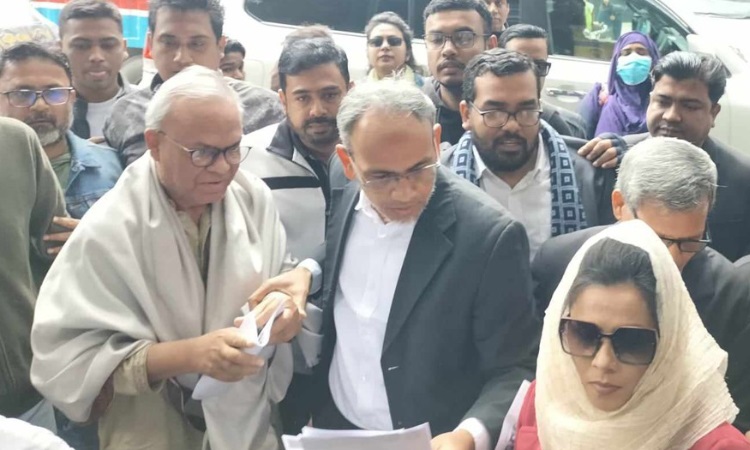 শেখ হাসিনা গণতান্ত্রিক প্রস্থানের পথ হারিয়ে ফেলেছেন: রিজভী