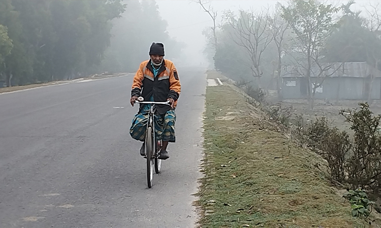 কুড়িগ্রামে শীতের তীব্রতায় জীবনযাত্রা ব্যাহত