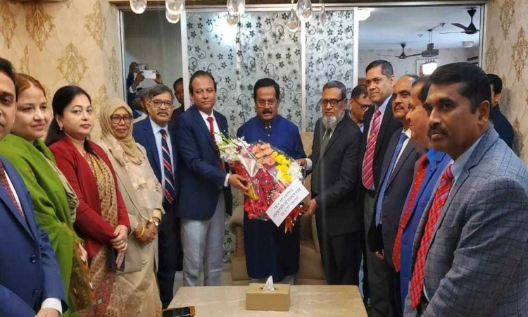 বস্ত্র ও পাটখাতকে ‘স্মার্ট’ করে গড়ে তুলতে কাজ করব: নানক