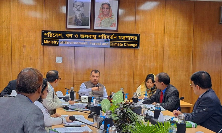 ছাড়পত্র প্রদানে কোনও অনিয়ম সহ্য করা হবে না: পরিবেশমন্ত্রী