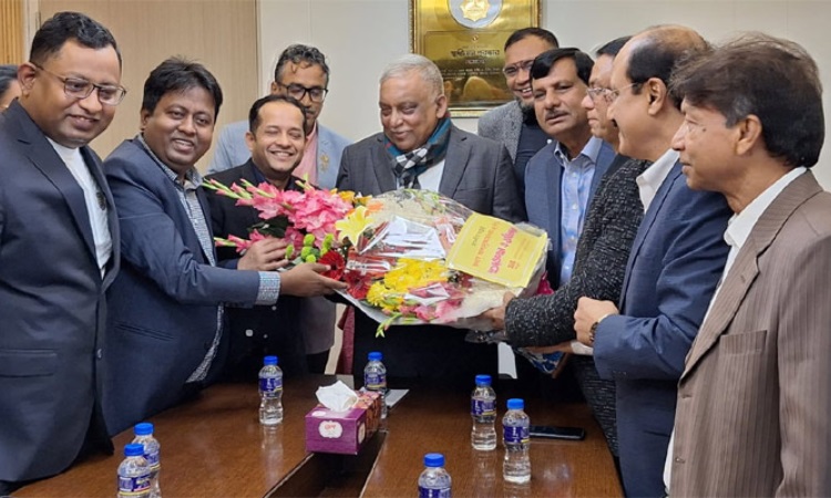 স্বর্ণালংকার পরিবহনে পুলিশি হয়রানি বন্ধের দাবি বাজুসের