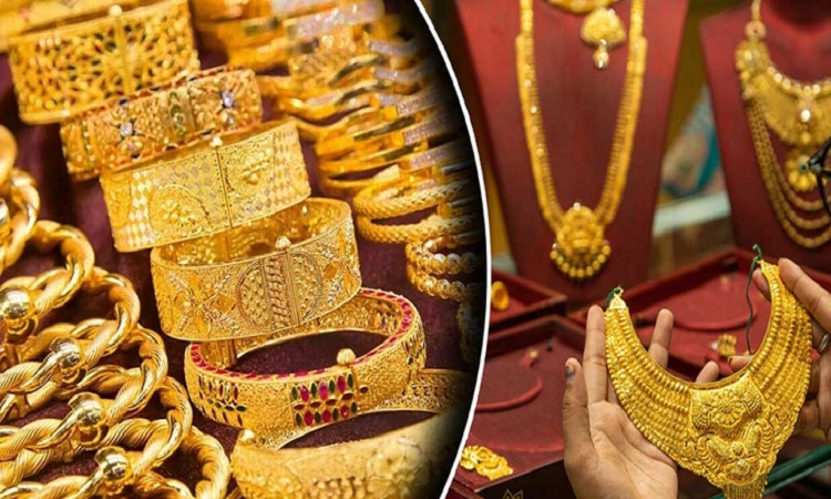 সোনার দামে রেকর্ড, ভরিতে বাড়ল ১৪০০ টাকা