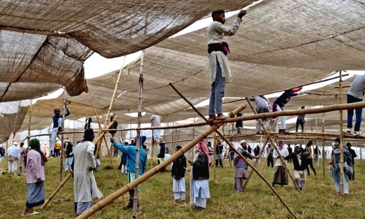 তুরাগ তীরে চলছে বিশ্ব ইজতেমার জোর প্রস্তুতি