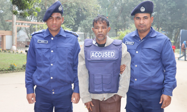 কুড়িগ্রামে স্ত্রীকে কুপিয়ে হত্যার ঘটনায় ঘাতক স্বামী গ্রেফতার