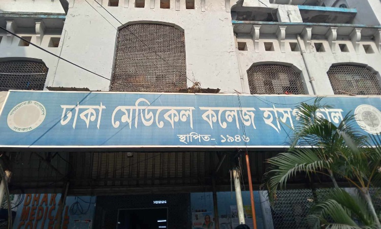 বংশালে বাসচাপায় এক ব্যক্তি নিহত