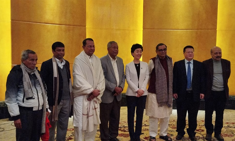 চীনা কমিউনিস্ট পার্টির ভাইস-মিনিস্টারের সাথে বামপন্থী নেতৃবৃন্দের বৈঠক
