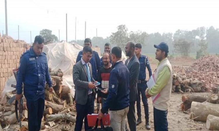 চুয়াডাঙ্গায় পাঁচ ইটভাটা মালিককে ৯ লাখ টাকা জরিমানা