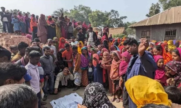 পাবনায় প্রবাসীর স্ত্রী-সন্তানকে শ্বাসরোধে হত্যা