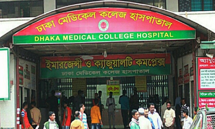 কারওয়ান বাজারে ট্রেনের ধাক্কায় শ্রমিকের মৃত্যু