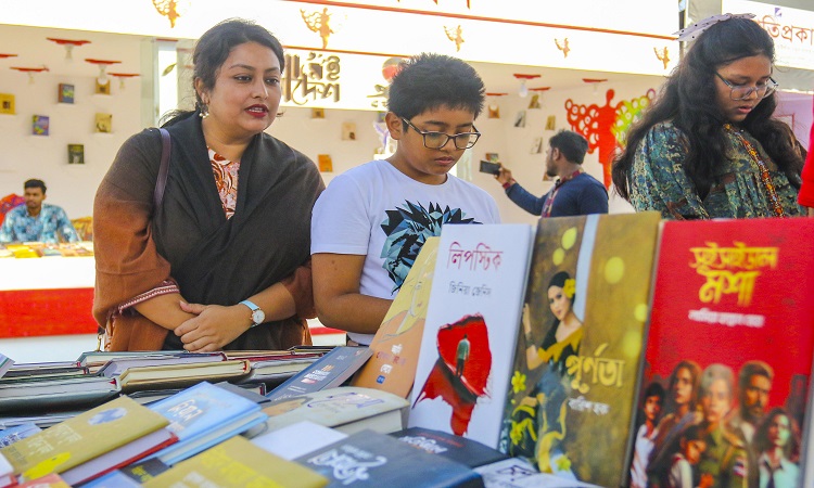 বইমেলার ৪র্থ দিনে নতুন বই এসেছে ৬৬টি