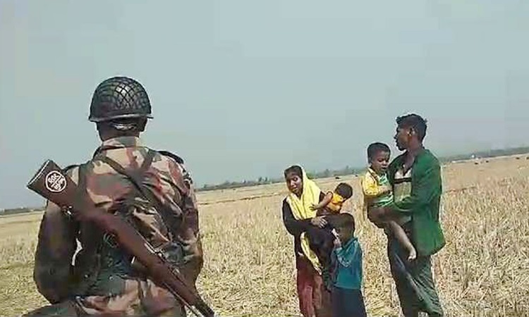 সীমান্তে রোহিঙ্গা অনুপ্রবেশ ঠেকাল বিজিবি
