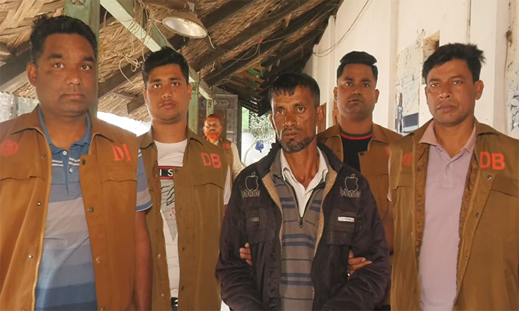 মা-মেয়েকে দলবদ্ধ ধর্ষণ মামলার আরেক আসামি গ্রেফতার