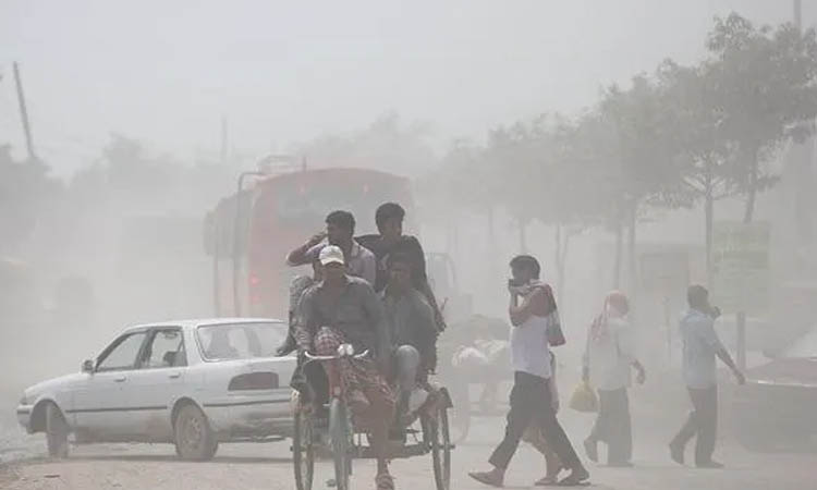 ভয়াবহ বায়ু দূষণের কবলে ঢাকা