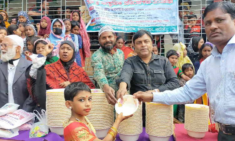 গুরুদাসপুরে আন্তঃপ্রাথমিক বিদ্যালয়ের ক্রীড়া ও  সাংস্কৃতিক প্রতিযোগিতার পুরস্কার বিতরণ অনুষ্ঠিত