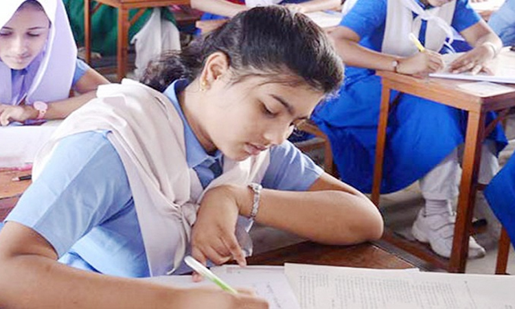 এইচএসসি পরীক্ষা কবে, জানাল বোর্ড