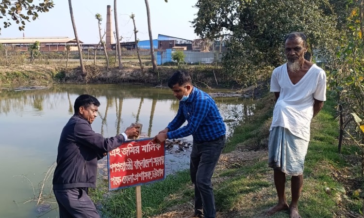 কর্ণফুলীতে ২ কোটি টাকার সরকারি জমি উদ্ধার করলেন এসিল্যাণ্ড