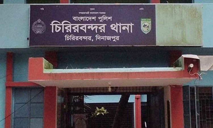 চিরিরবন্দরে মোটরসাইকেলের ধাক্কায় স্কুলছাত্র নিহত
